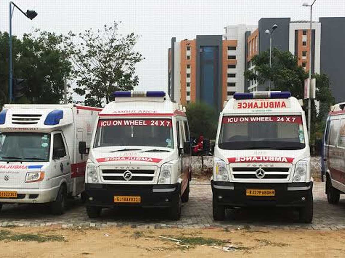 ICU Ventilator Ambulance